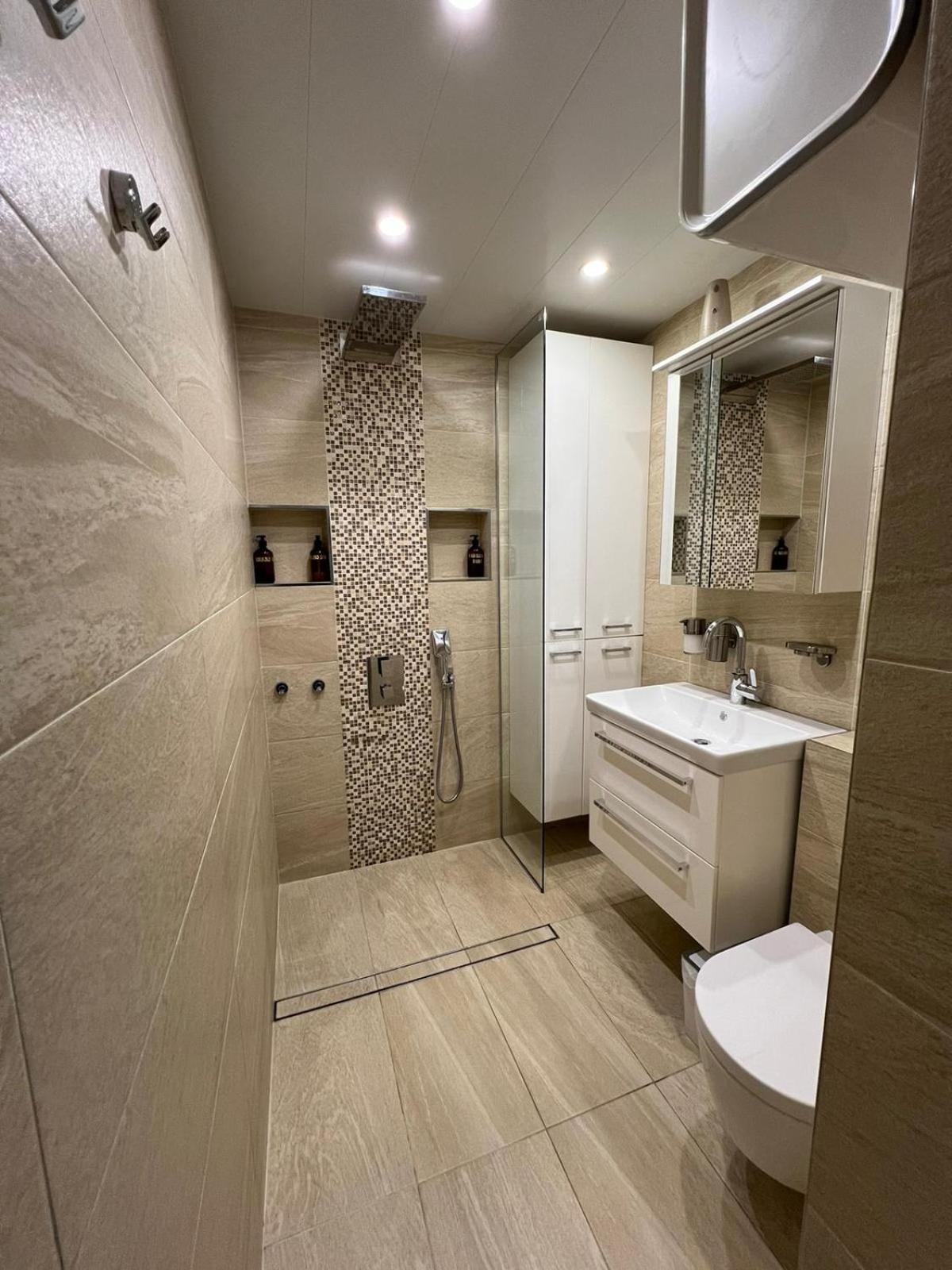 Business Park Sofia Apartment Bagian luar foto