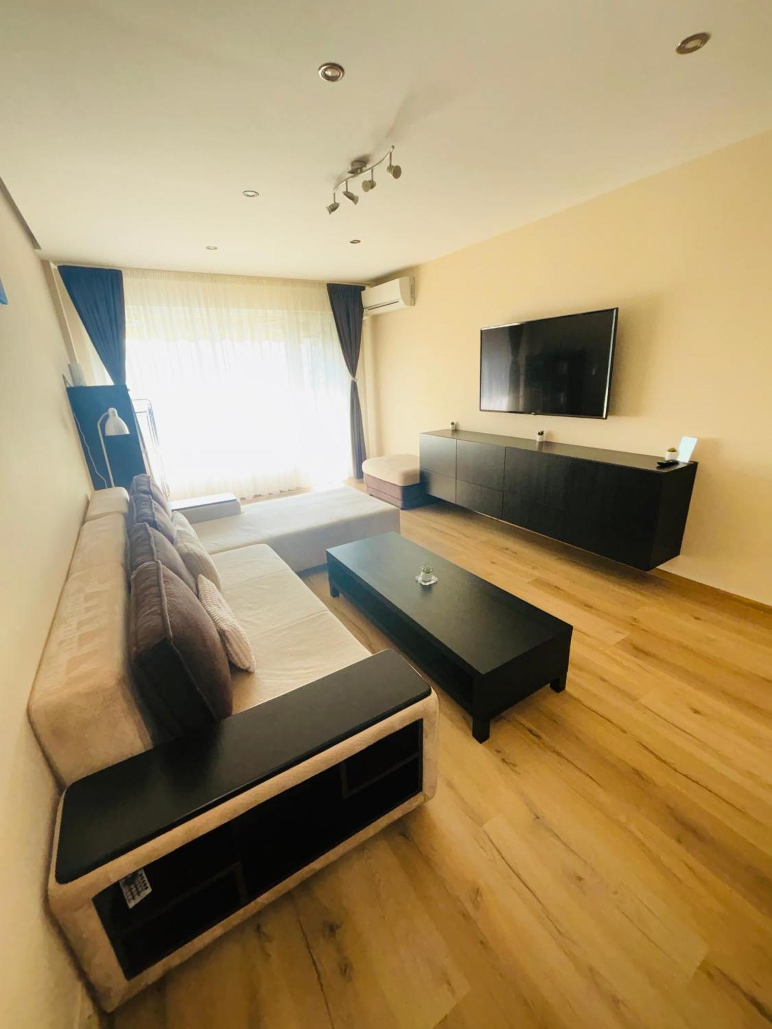 Business Park Sofia Apartment Bagian luar foto